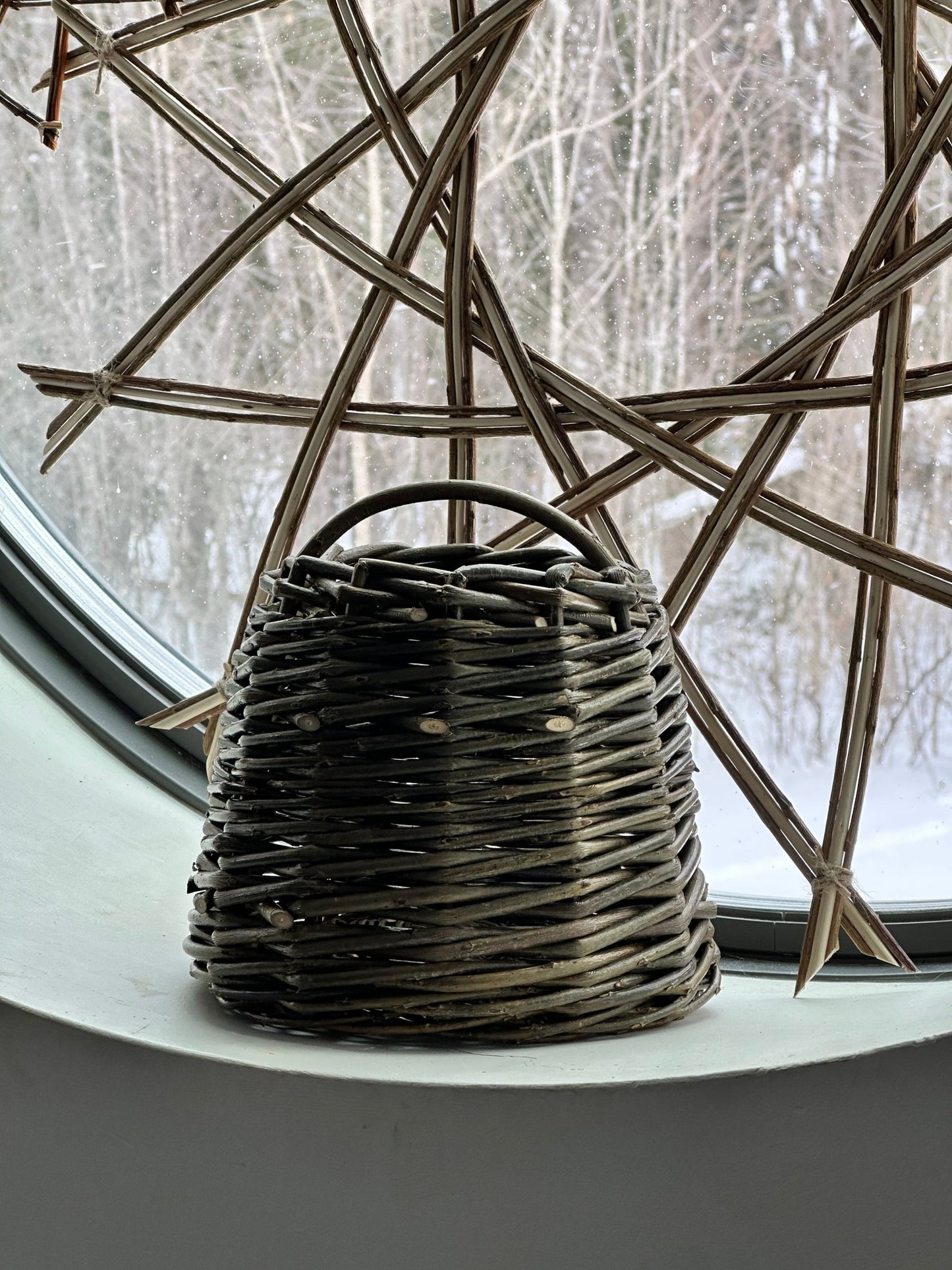 March 18 - Willow Basket Foundations - Small Berry Basket Workshop